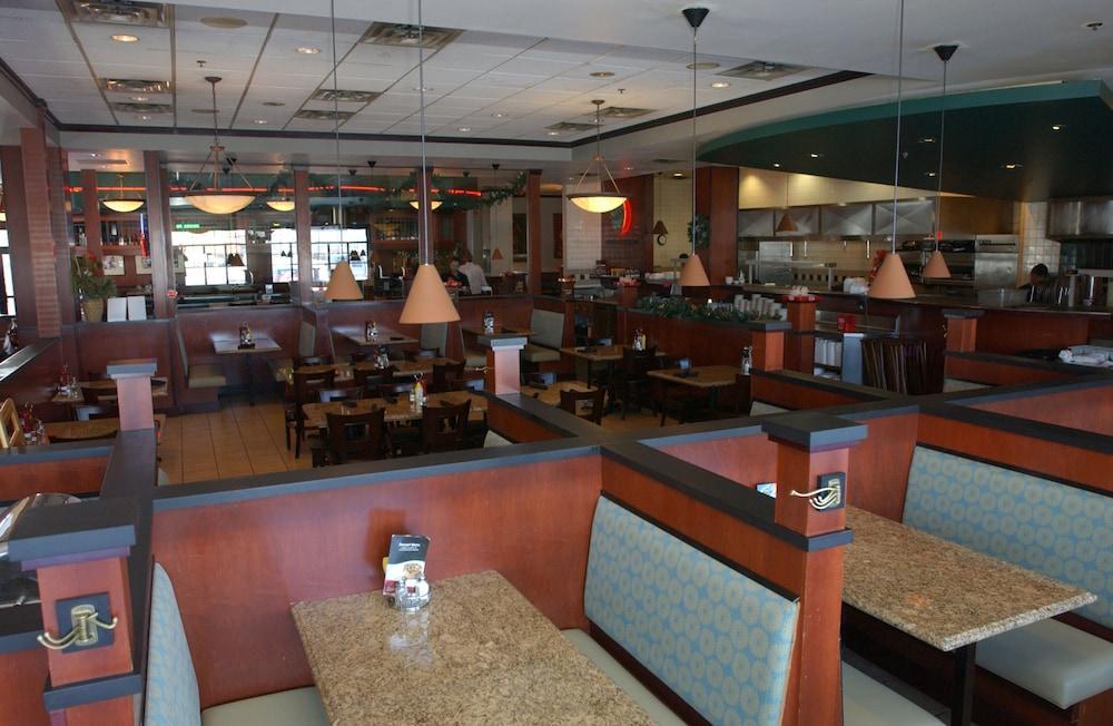 Holiday Inn Hotel & Suites Owatonna Buitenkant foto