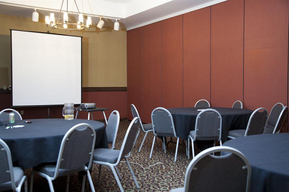 Holiday Inn Hotel & Suites Owatonna Faciliteiten foto