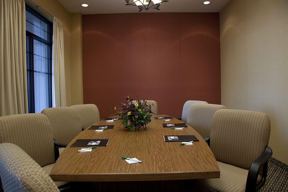 Holiday Inn Hotel & Suites Owatonna Faciliteiten foto