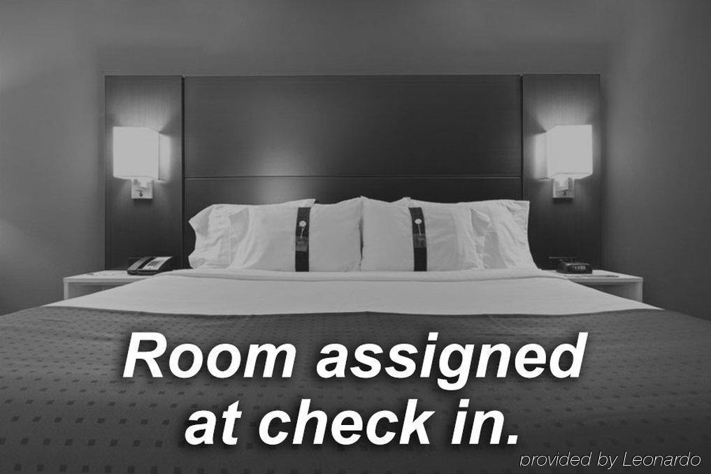 Holiday Inn Hotel & Suites Owatonna Buitenkant foto
