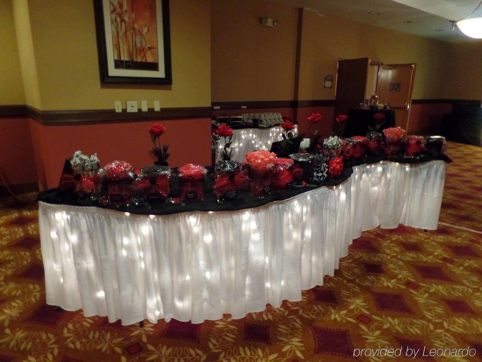 Holiday Inn Hotel & Suites Owatonna Buitenkant foto