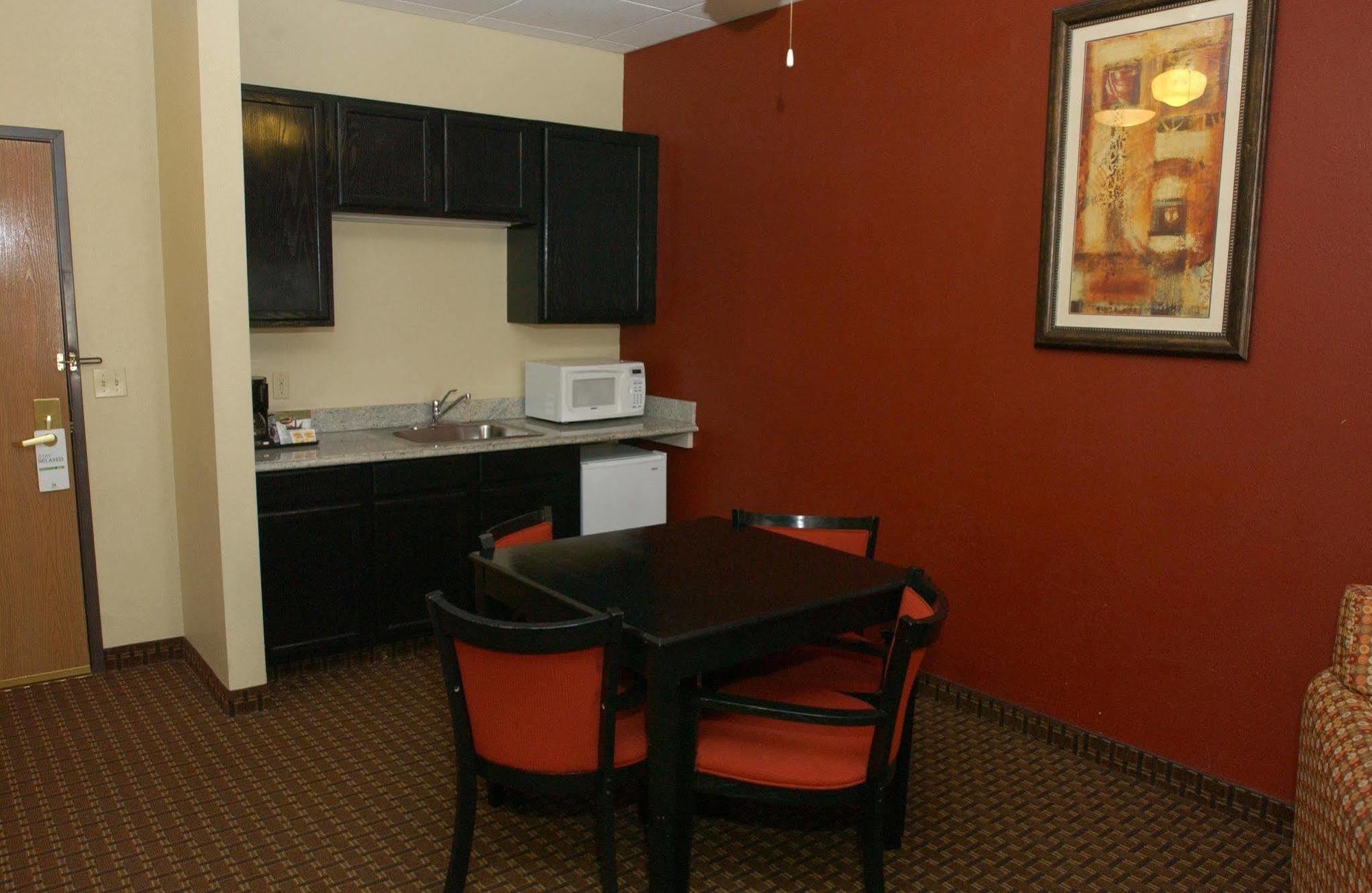 Holiday Inn Hotel & Suites Owatonna Buitenkant foto