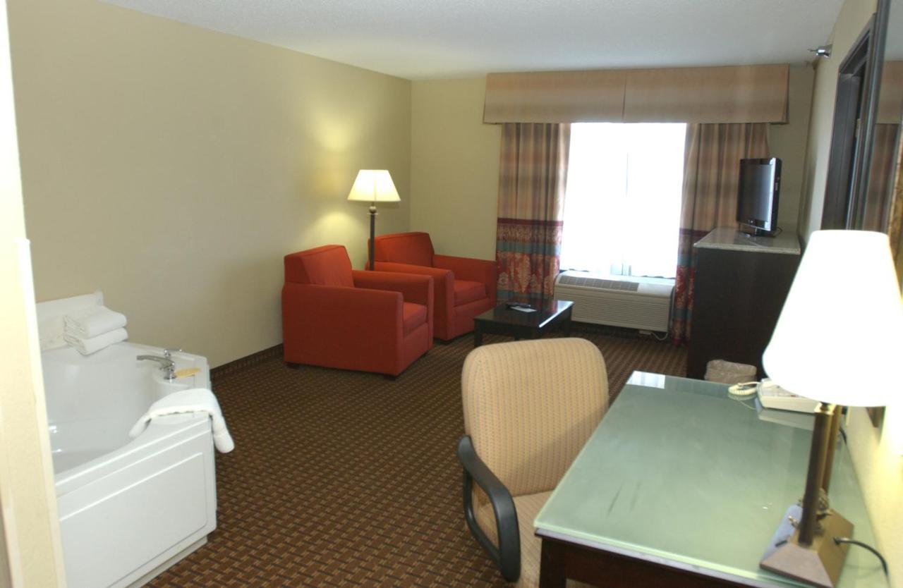 Holiday Inn Hotel & Suites Owatonna Buitenkant foto